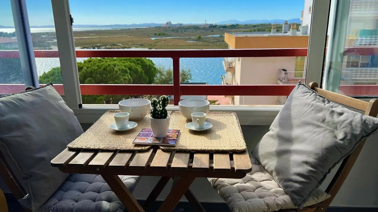 Bonito Estudio En Roses Con Vista Al Mar Y Piscina의 연락처